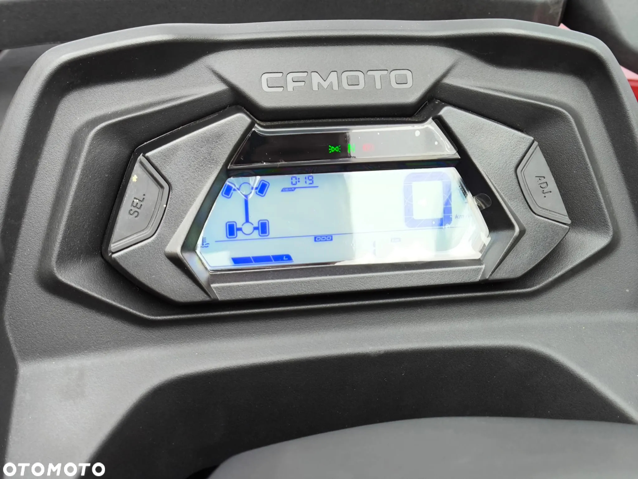 CFMoto CForce - 9