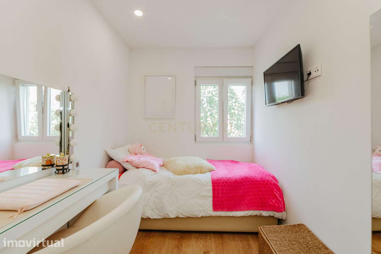 Apartamento T4 Remodelado nos Olivais – Lisboa | Excelente Localização - Grande imagem: 3/18