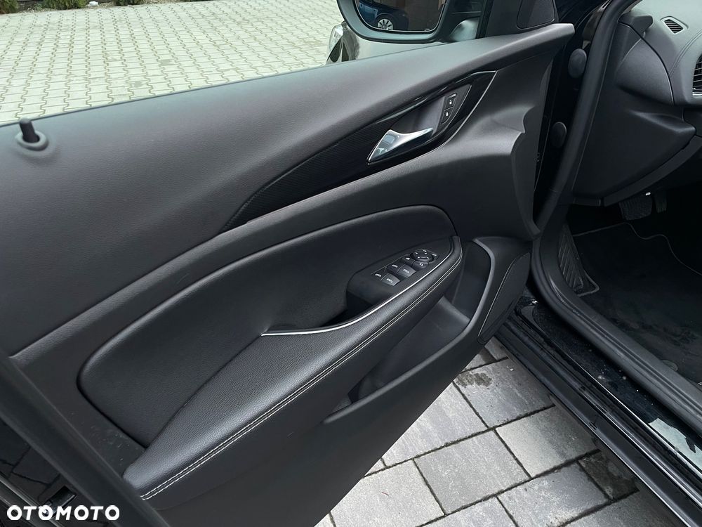 Opel Insignia 2.0 T Business Elegance S&S - 16