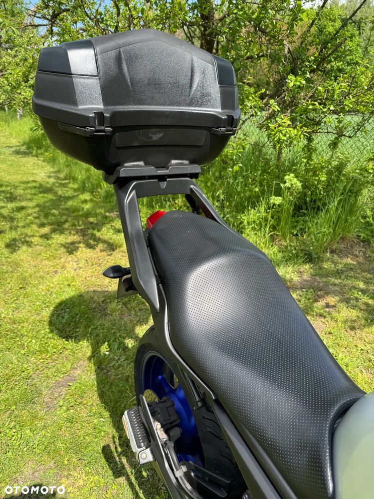 Yamaha XJ - 35