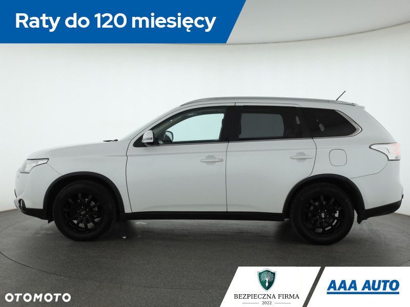 Mitsubishi Outlander - 3