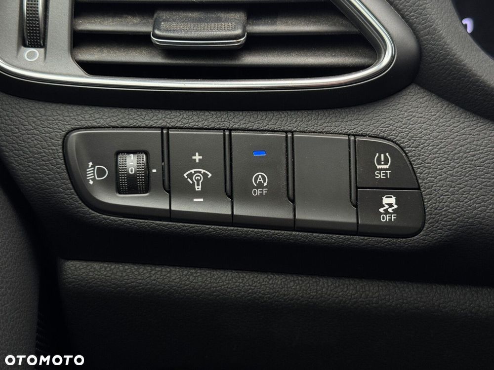 Hyundai i30 - 33