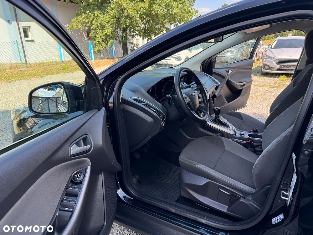 Ford Focus - 18