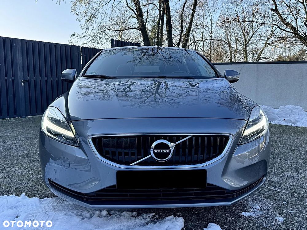 Volvo V40 D3 Geartronic Momentum - 2