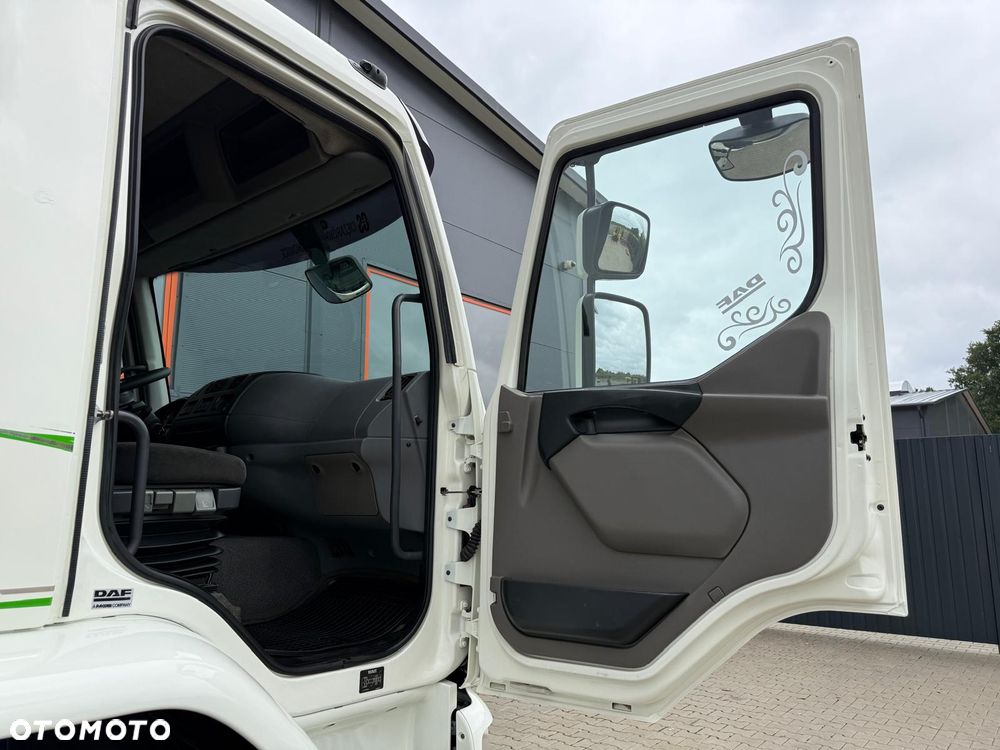 DAF LF CF 55.220 // wywrotka 3-stronna // żuraw HIAB 111 HIDUO // kipper, kran, crane, kiper - 30