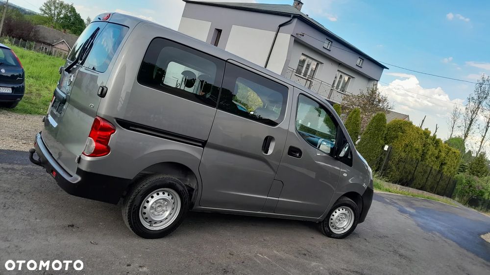 Nissan NV200 - 3