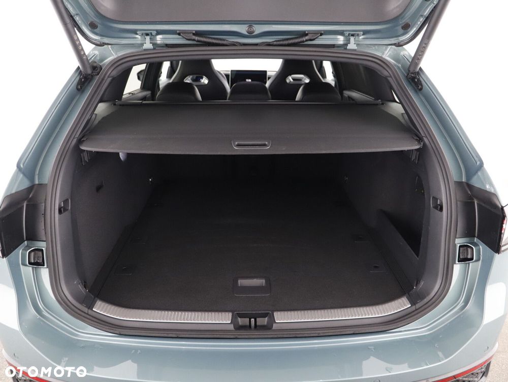 Volkswagen Passat - 25