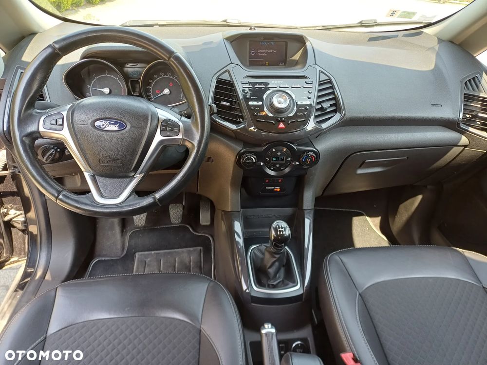 Ford EcoSport - 13