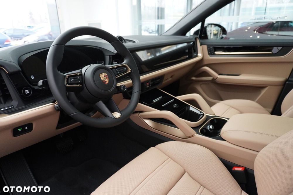 Porsche Cayenne - 27