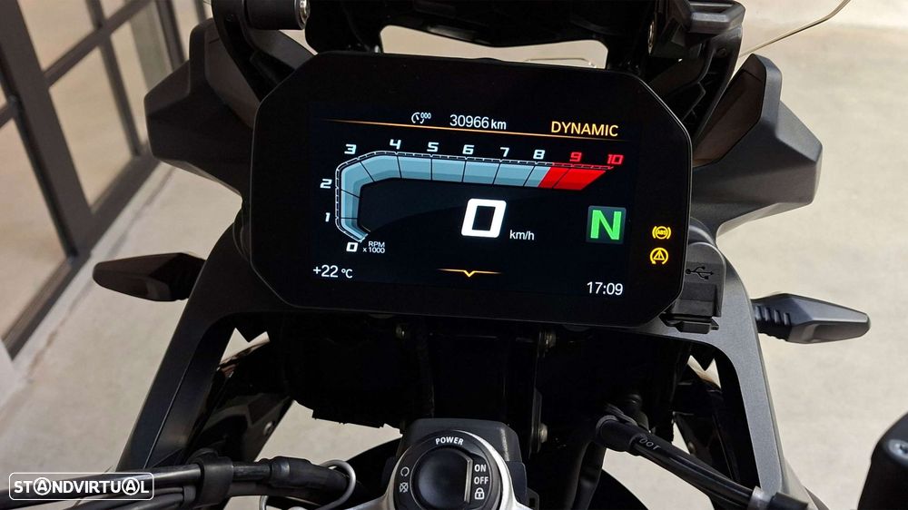 BMW F 750 GS - 6