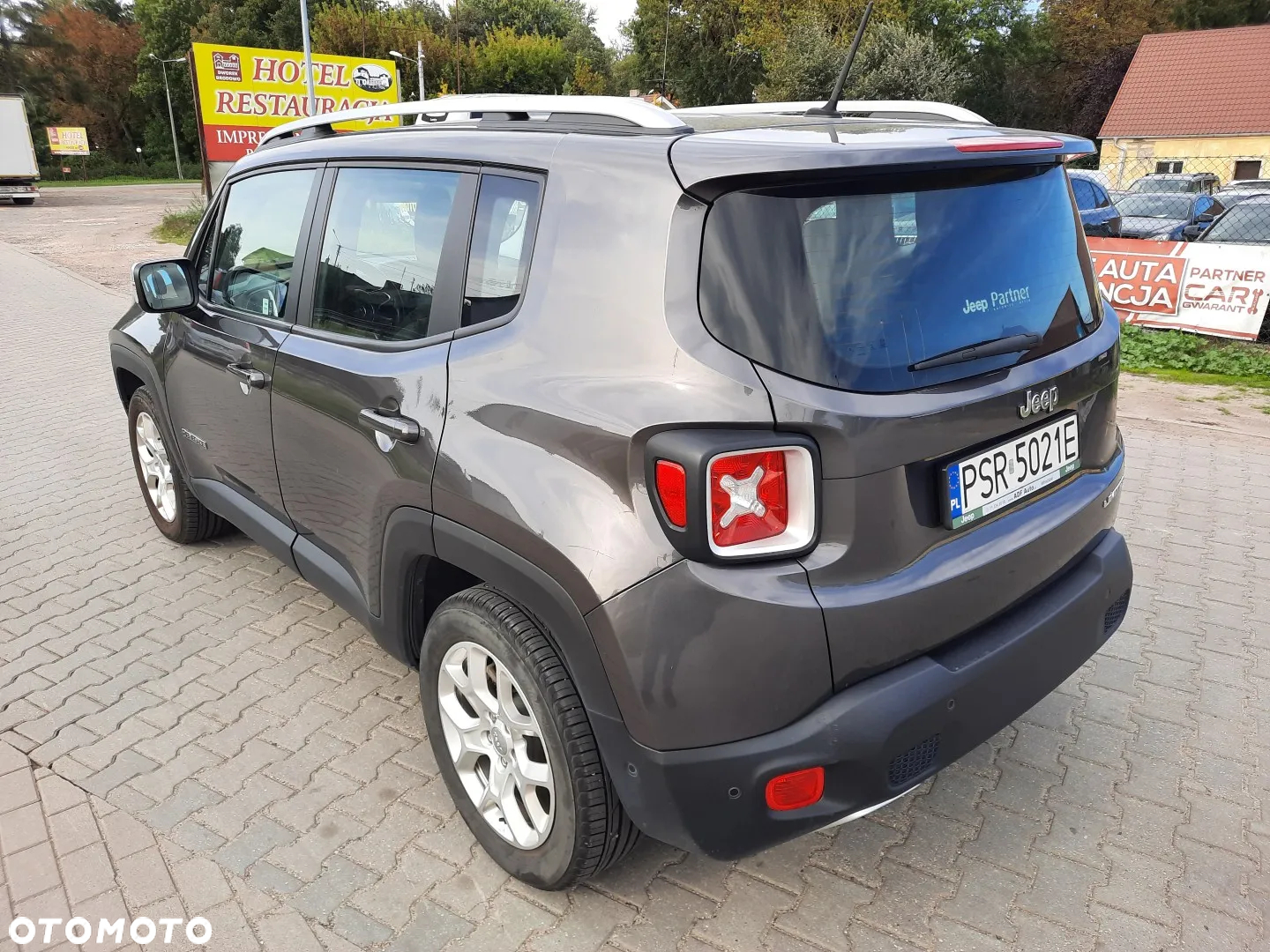 Jeep Renegade 1.4 MultiAir Limited FWD S&S - 8