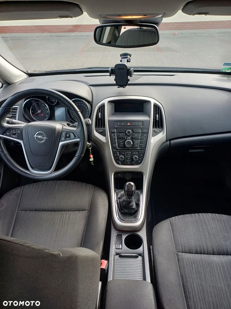 Opel Astra 1.4 T Sport - 9
