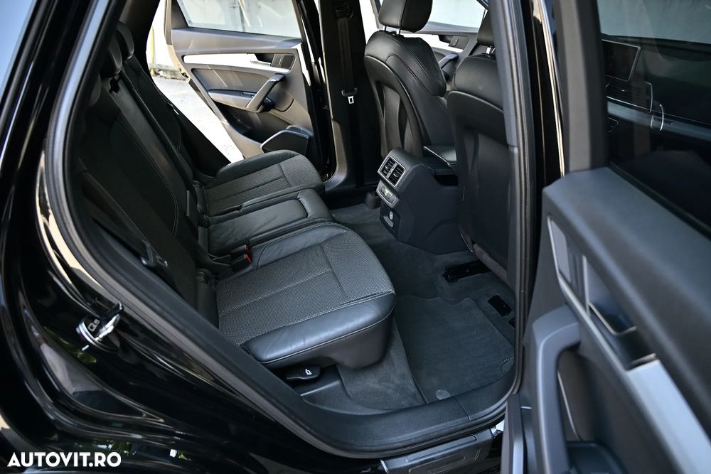 Audi Q5 2.0 40 TDI quattro S tronic Sport - 36