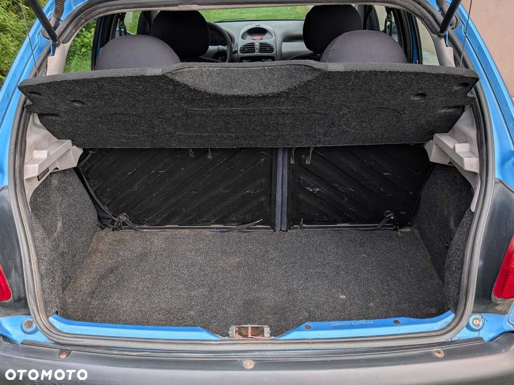 Peugeot 206 - 7