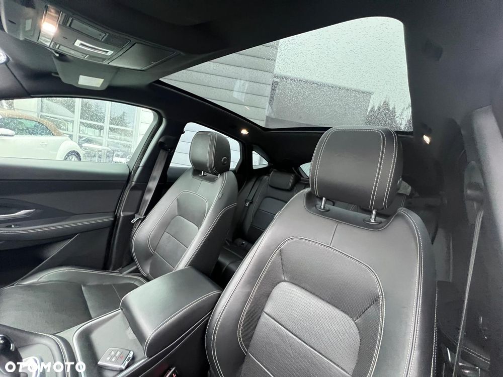 Jaguar E-Pace D180 AWD R-Dynamic S - 13