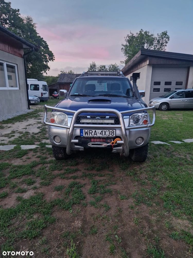 Nissan Pickup Premium - 1