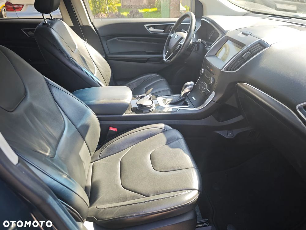Ford Edge 2.0 TDCi Bi-Turbo 4x4 Titanium - 25