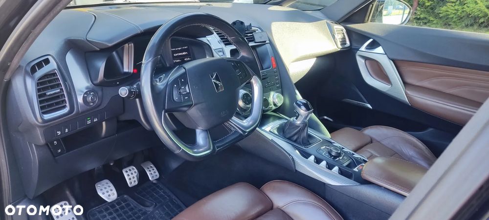 Citroën DS5 2.0 HDi SoChic - 11