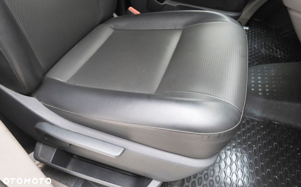 Volkswagen Transporter 2.0 TDi 4Motion DSG / ASENIZACYJNY / INSPEKCJA KANALIZACJI / RICO / 4X4 / STAN IDEALNY / BEZWYPADKOWY / POJAZD SPECJALNY / BADANIE RUR I KANALIZACJI - 16