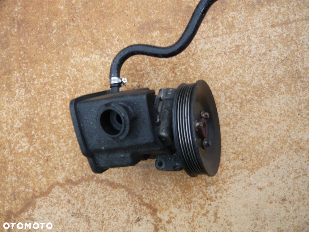 pompa wspomagania a0034667201 mercedes-benz vito w639 - 1