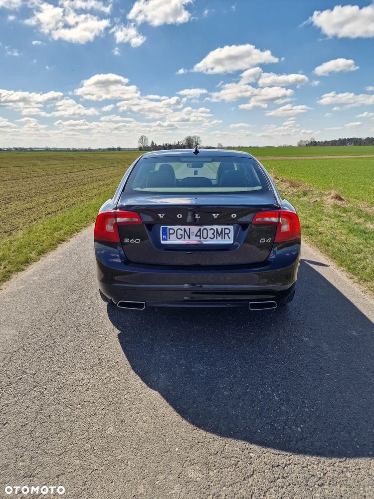 Volvo S60 D4 Geartronic Momentum - 7