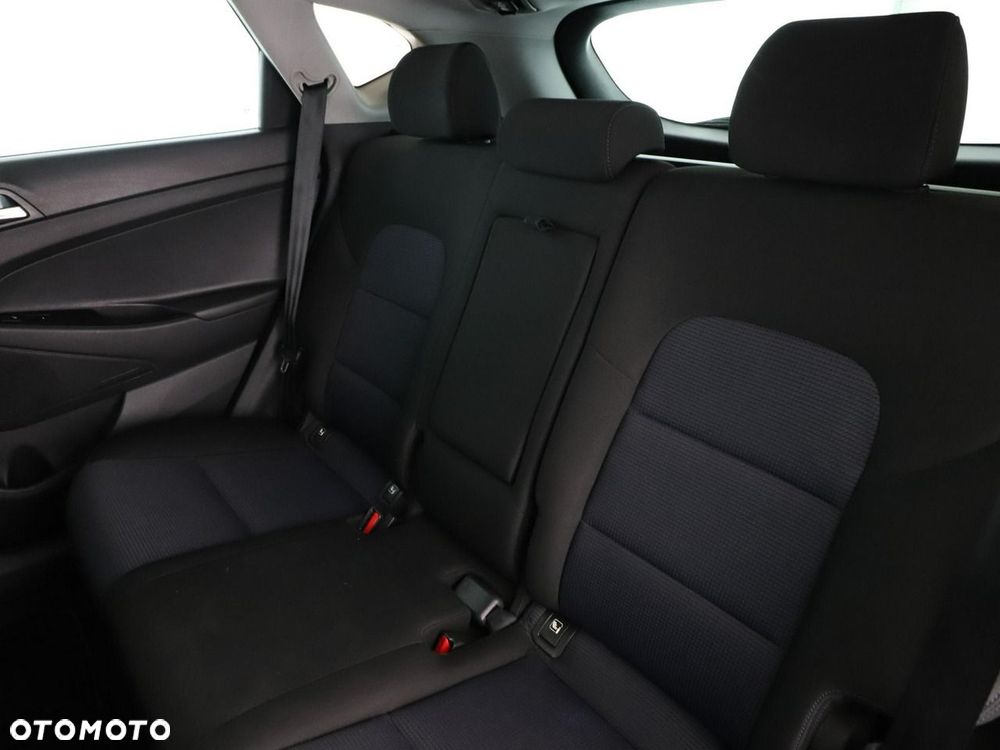 Hyundai Tucson 2.0 CRDi 4WD Automatik Style - 18