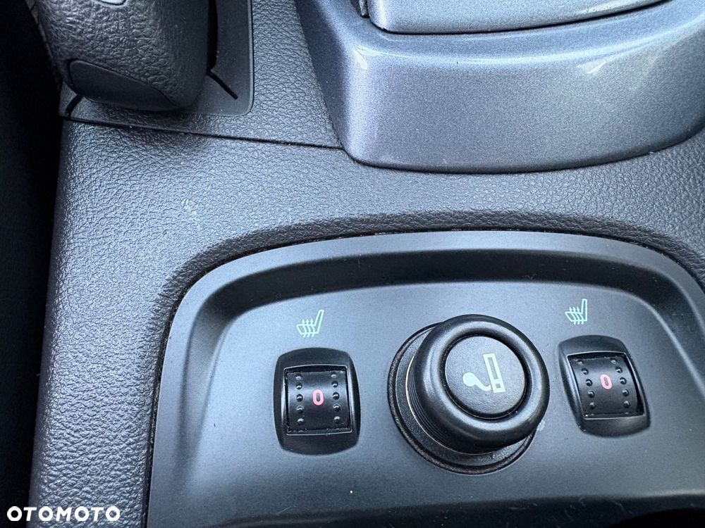 Ford Focus SW 1.0 EcoBoost S&S ST-Line - 15