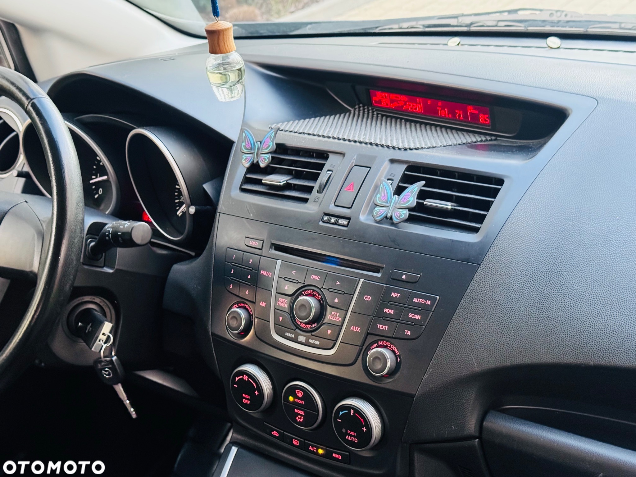 Mazda 5 - 31