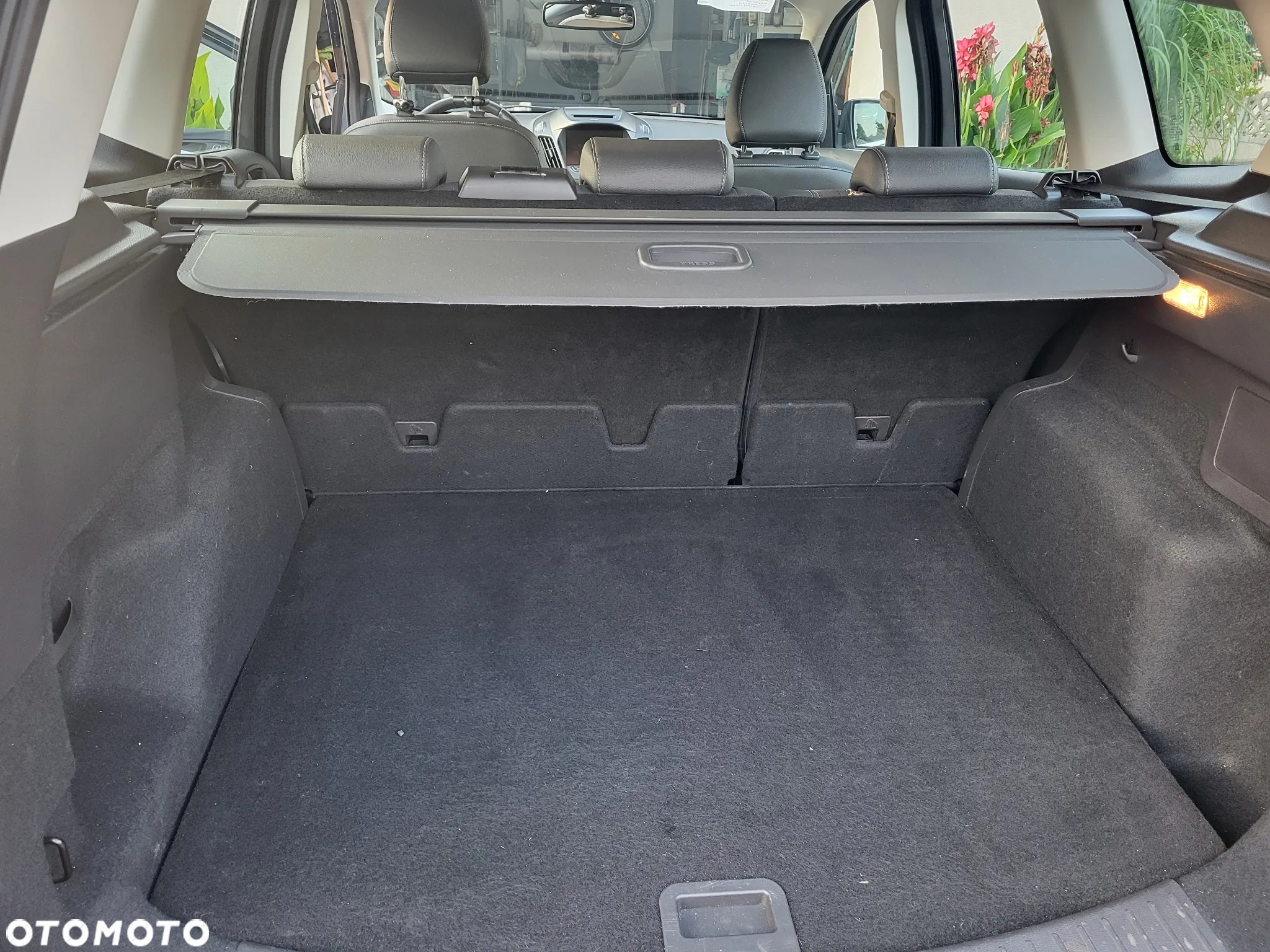 Ford Kuga 2.0 TDCi 4x4 Titanium - 38