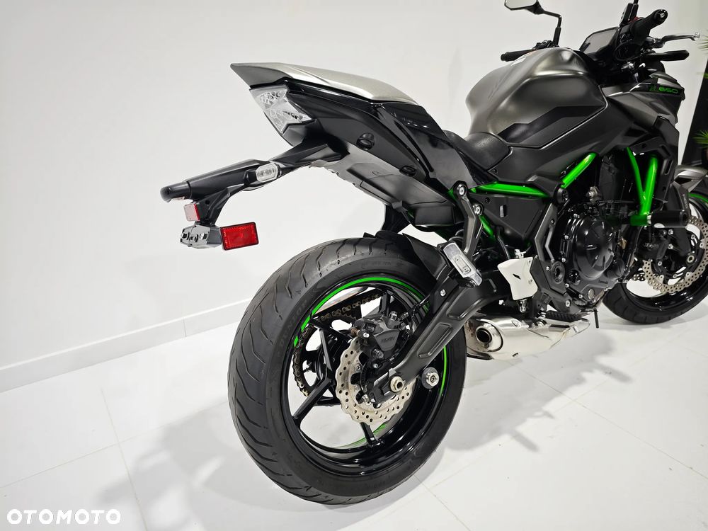 Kawasaki Z - 9