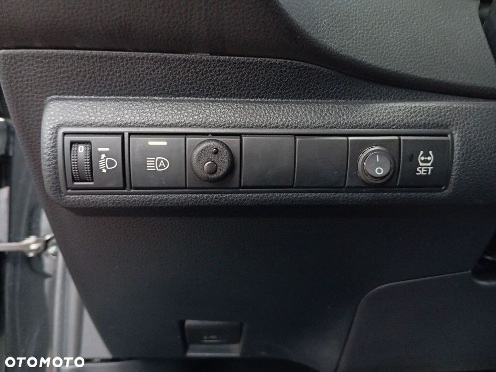 Toyota Corolla - 15