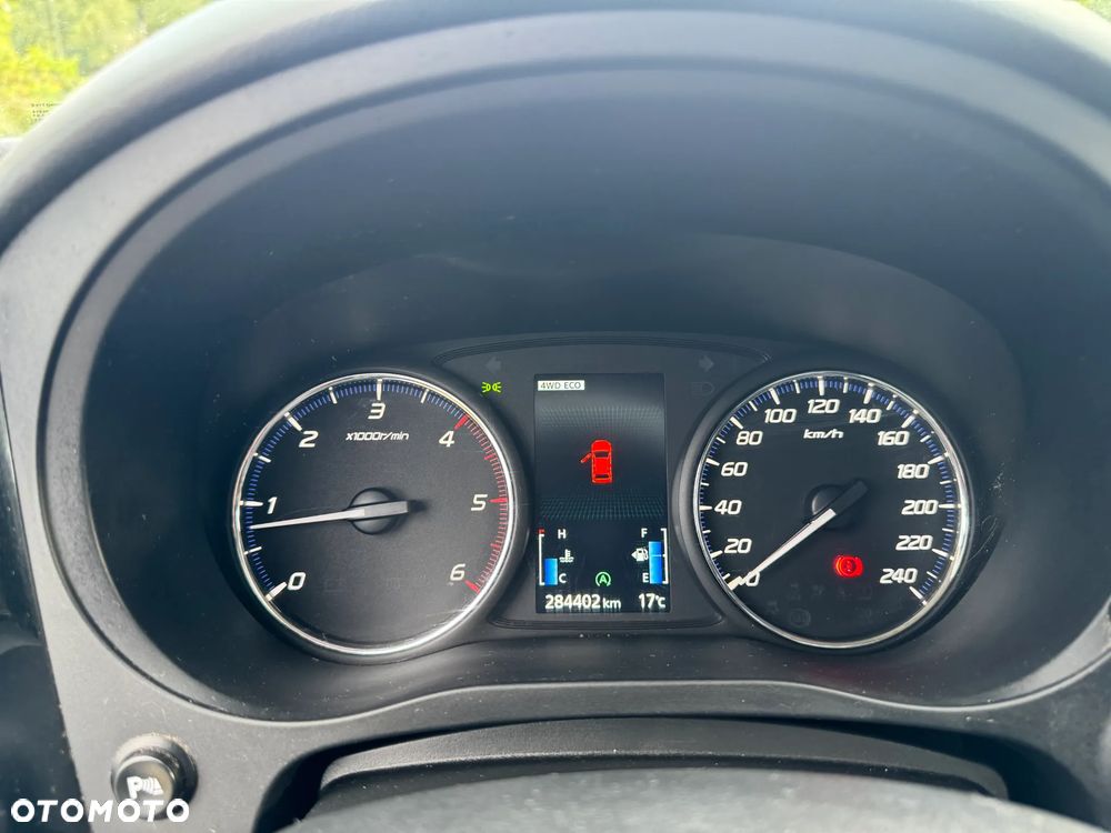Mitsubishi Outlander 2.2 DID Instyle Navi - 15