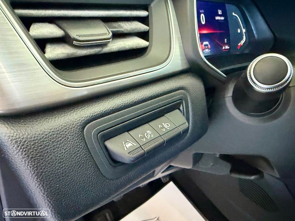 Renault Captur - 23