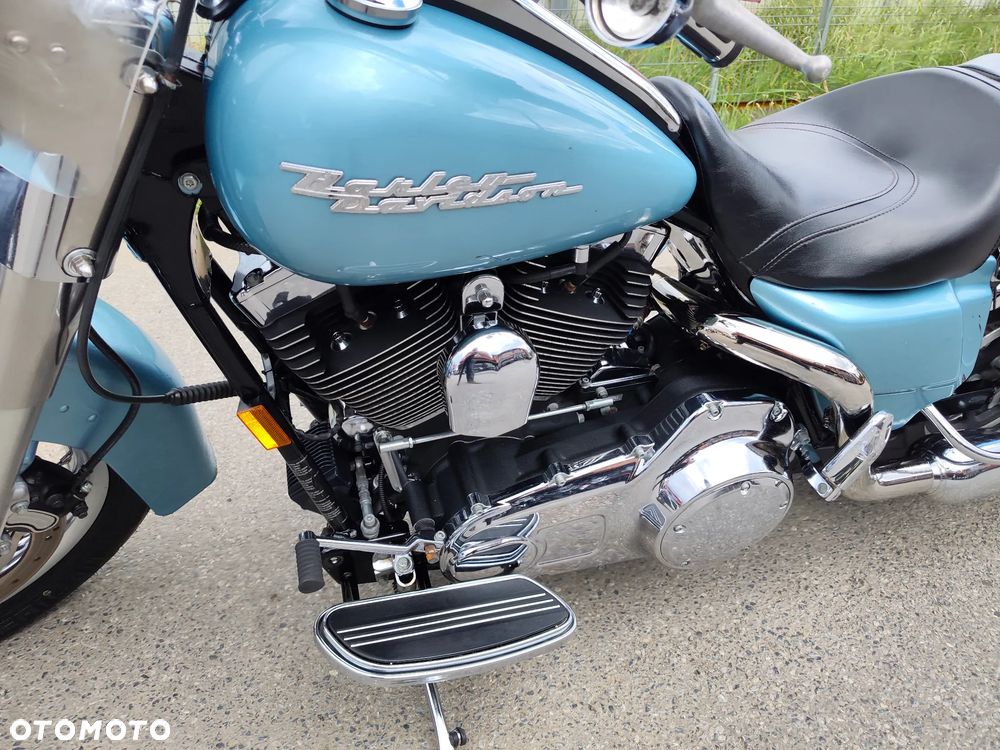 Harley-Davidson Touring Road King - 25