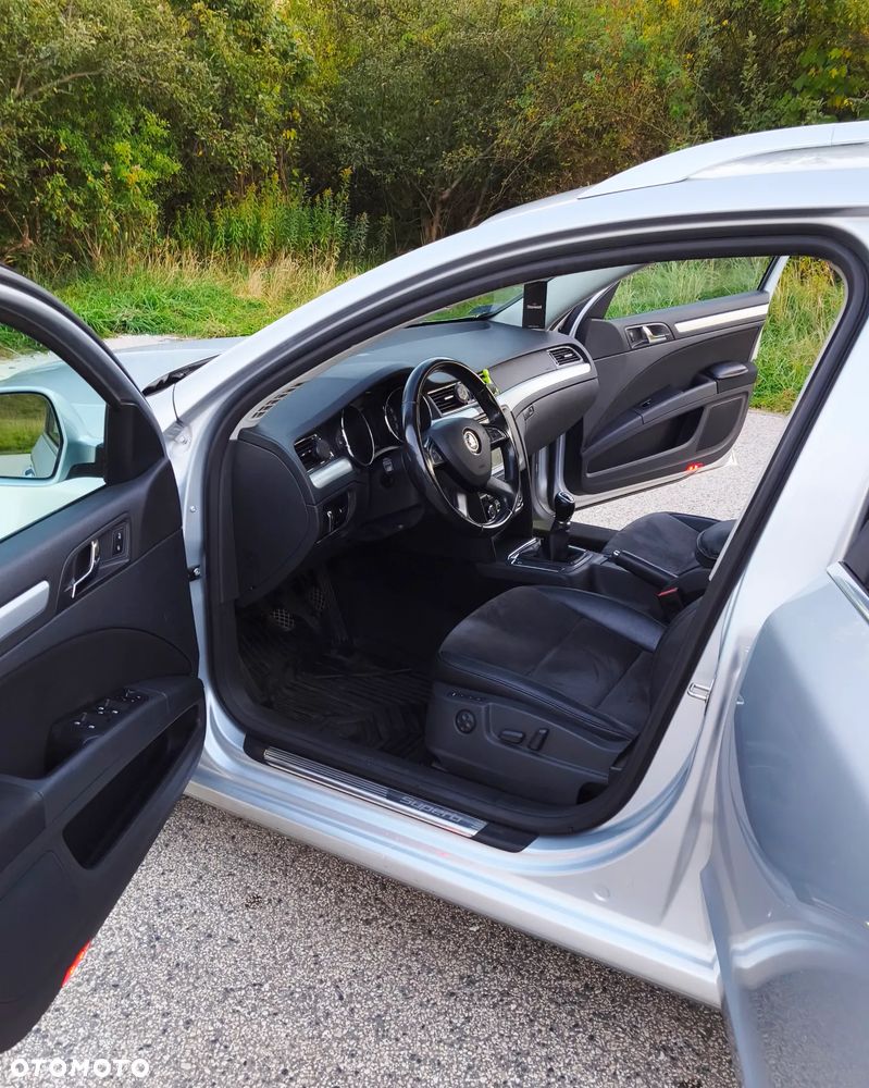 Skoda Superb - 16