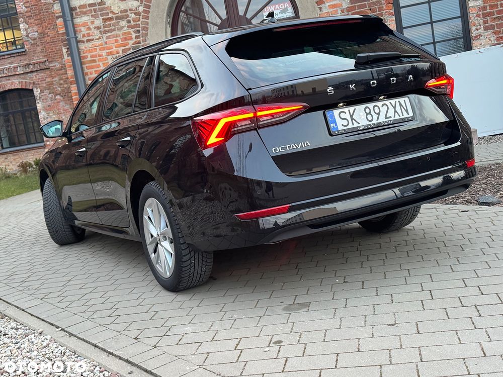 Skoda Superb 2.0 TDI SCR Style - 16