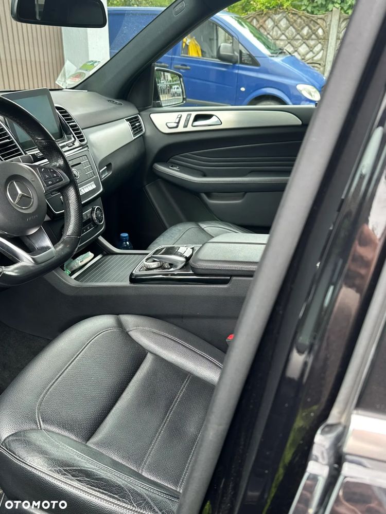 Mercedes-Benz GLE - 8