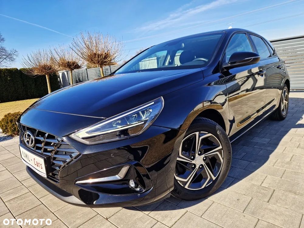 Hyundai i30 1.5 Intro - 2