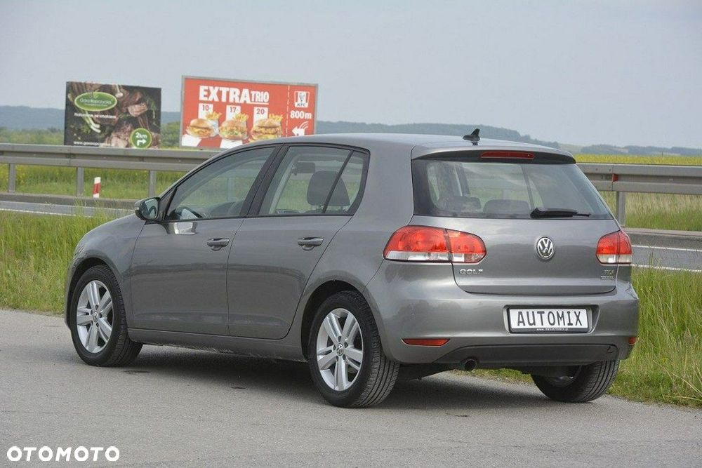 Volkswagen Golf 1.6 TDI BlueMotion Technology Trendline - 4