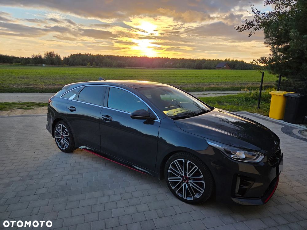 Kia ProCeed - 6