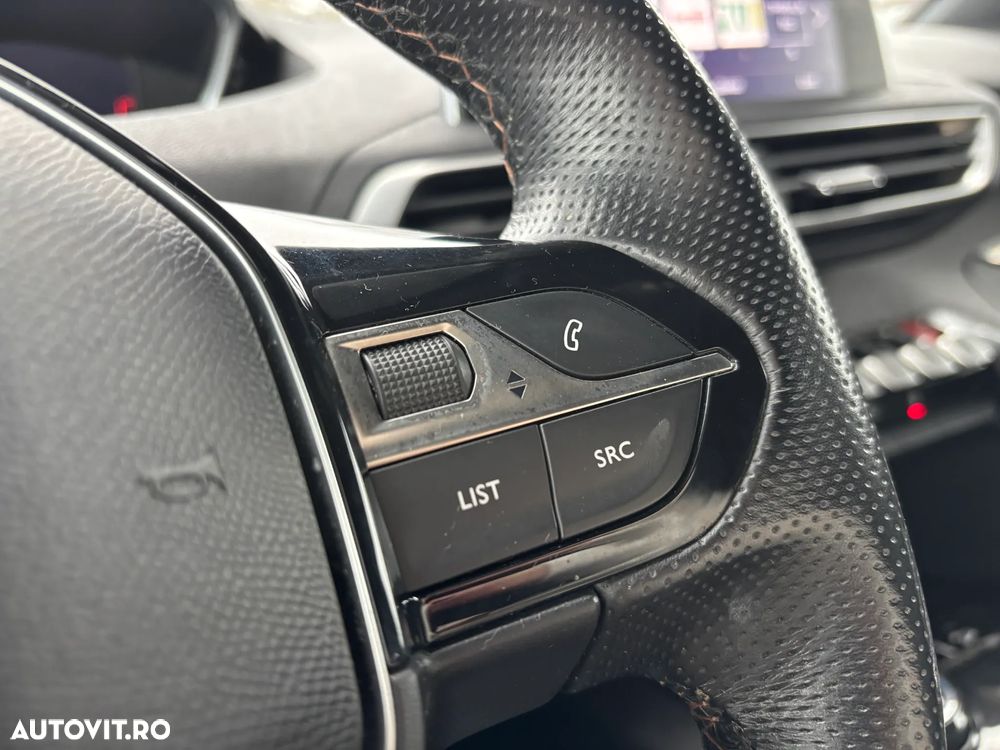 Peugeot 3008 1.5 BlueHDI S&S GT-Line - 16