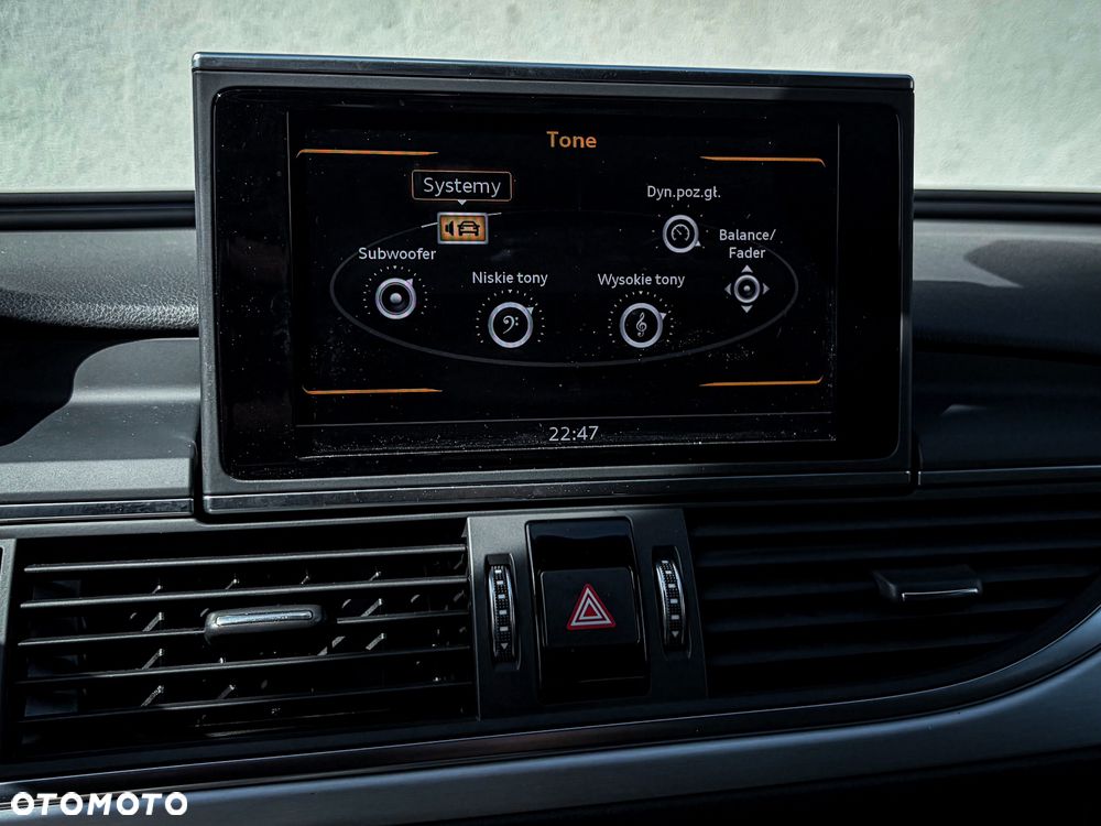 Audi A6 Avant 2.0 TDI quattro S tronic - 32