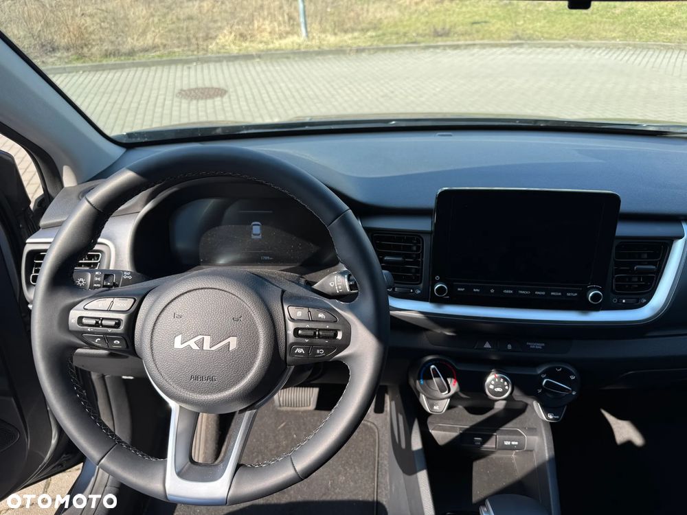 Kia Stonic 1.0 T-GDI M DCT - 13