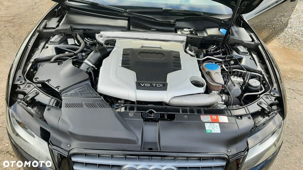 Audi A5 Coupé 2.7 TDI DPF multitronic - 32