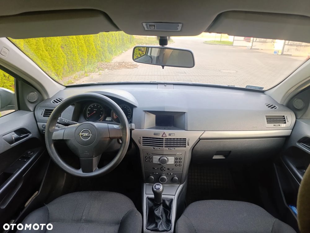 Opel Astra 1.4 Enjoy - 16