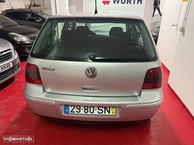VW Golf 1.4i 25 Anos - 6
