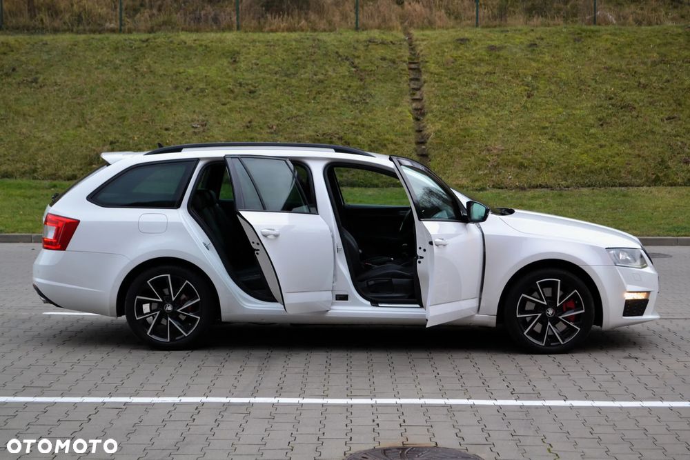 Skoda Octavia 2.0 TDI RS - 26
