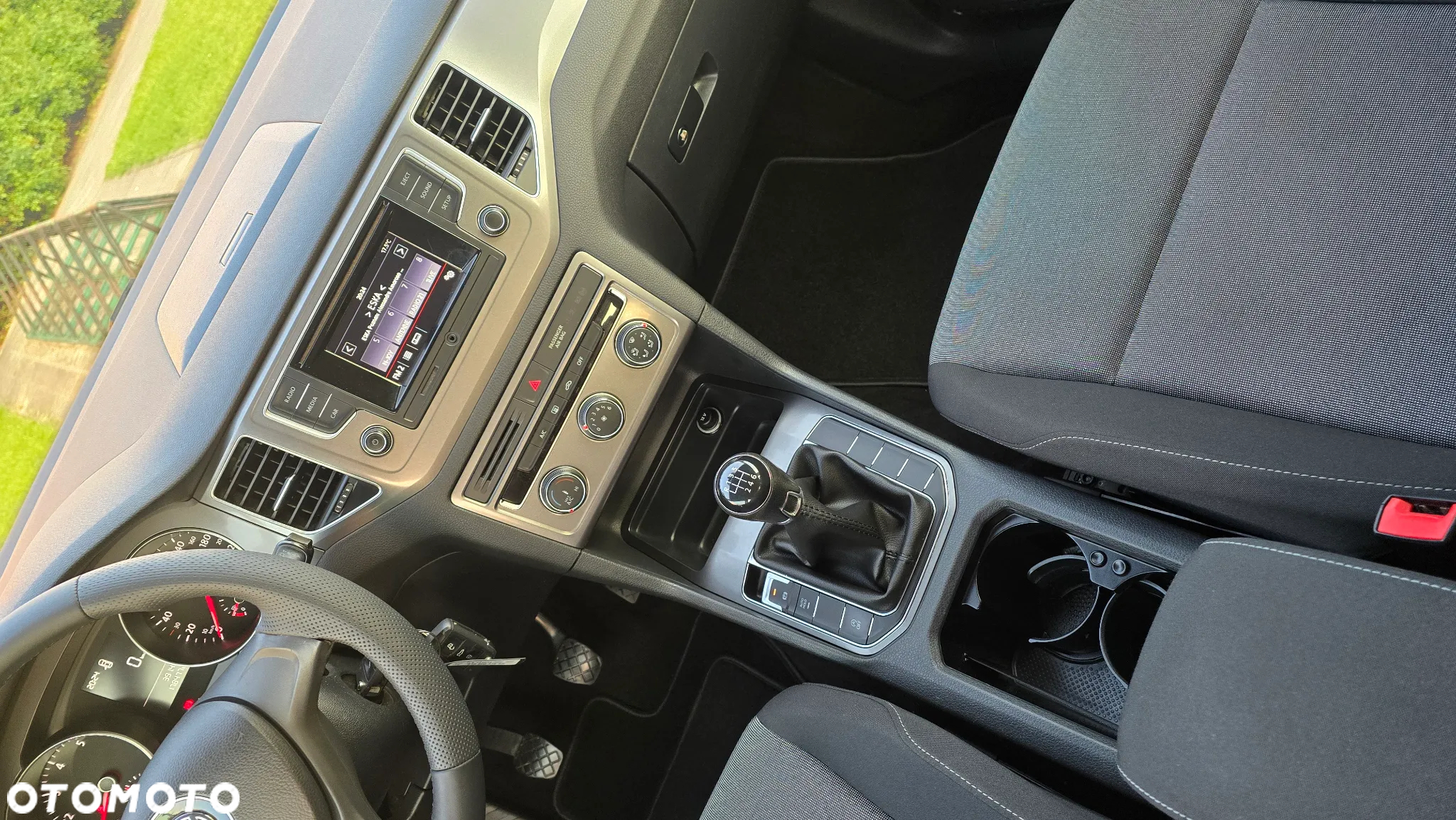Volkswagen Golf Sportsvan - 15