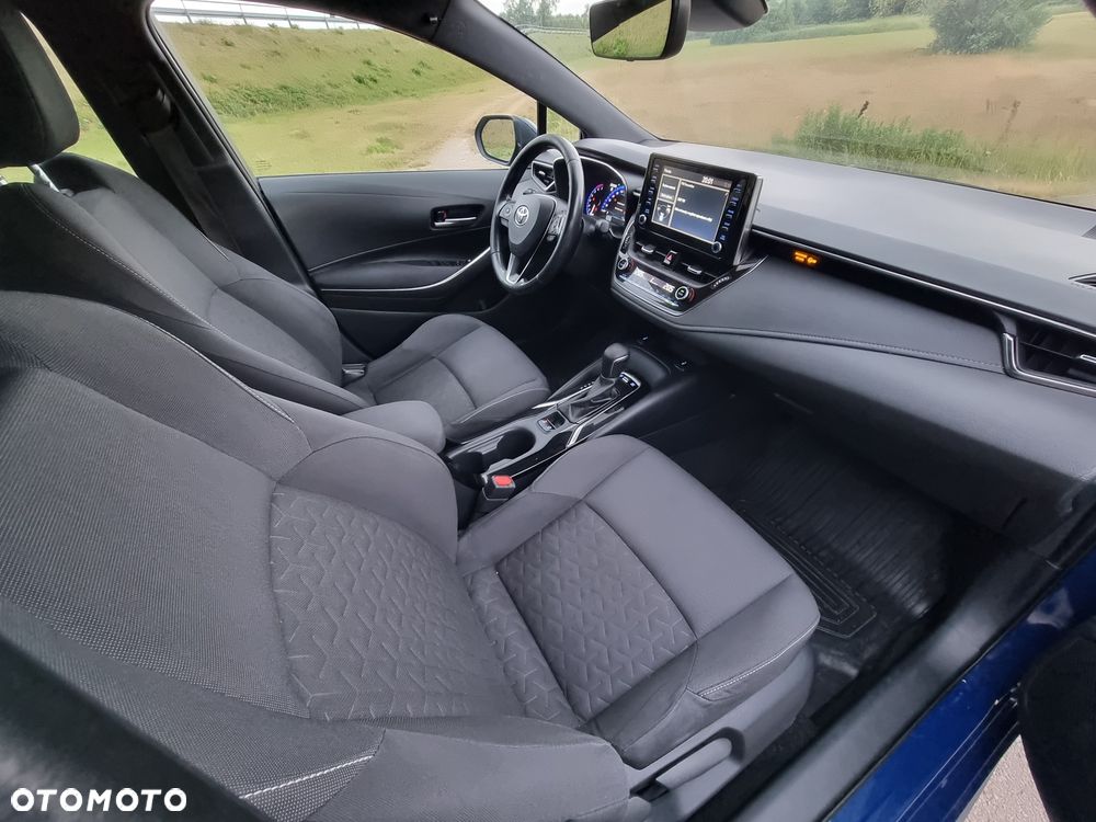 Toyota Corolla - 7