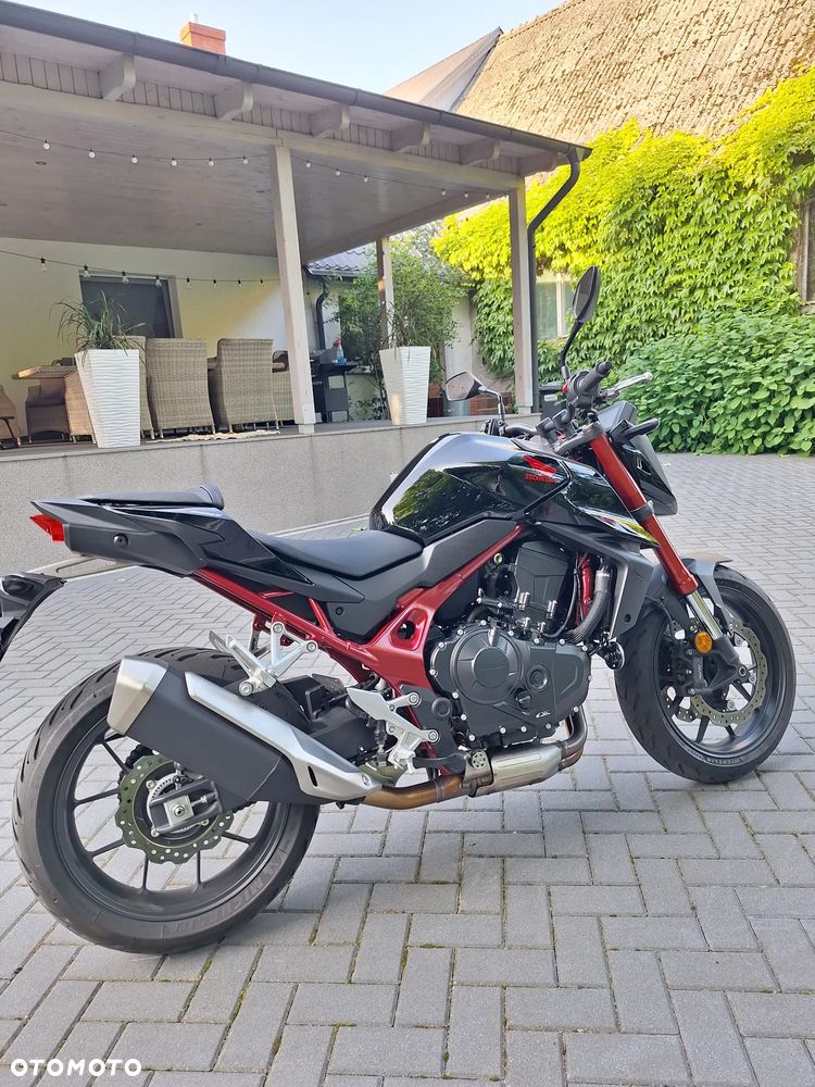 Honda CB - 9